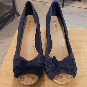 Report blue lace wedge